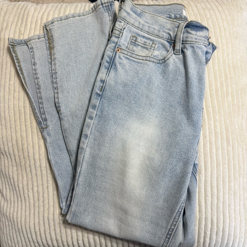 PacSun Light Wash Straight Leg Jeans